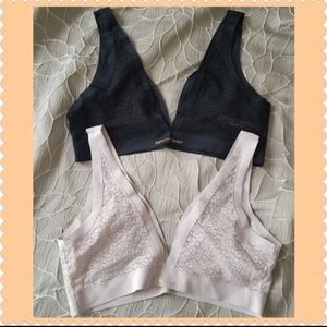 Victoria's Secret Lace Plunge Bralette XL